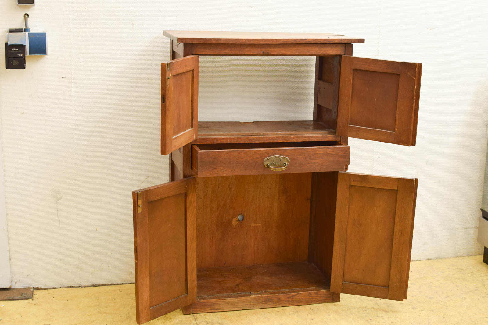 Alternative view of Houten kast  48567