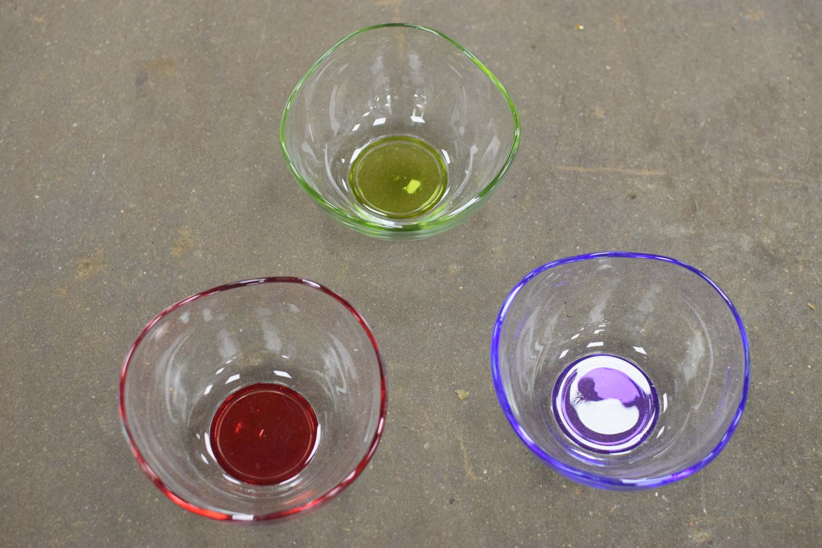 Alternative view of 3 Glazen schaaltjes  48573