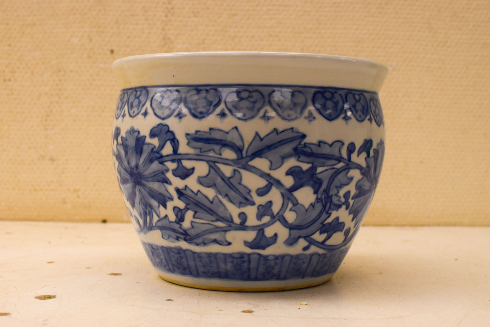 porseleinen bloempot  48618