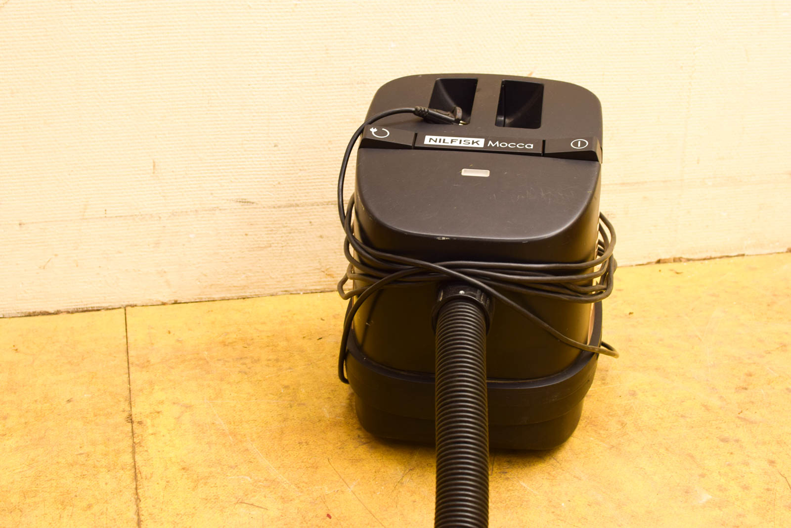 Alternative view of Nilfisk Mocca stofzuiger  48640