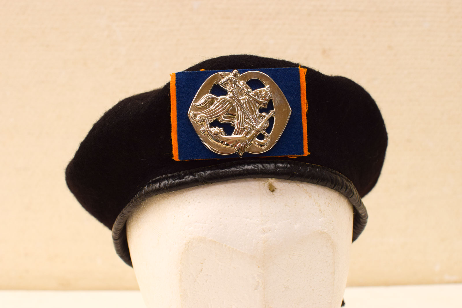 Baret met Embleem  48660