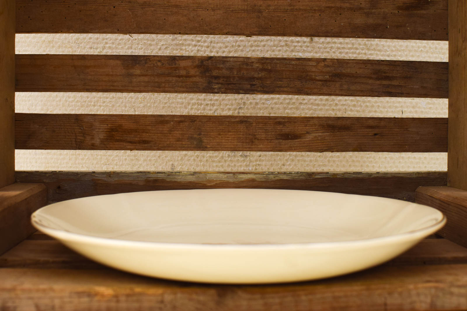 Porseleinen schaal  48666