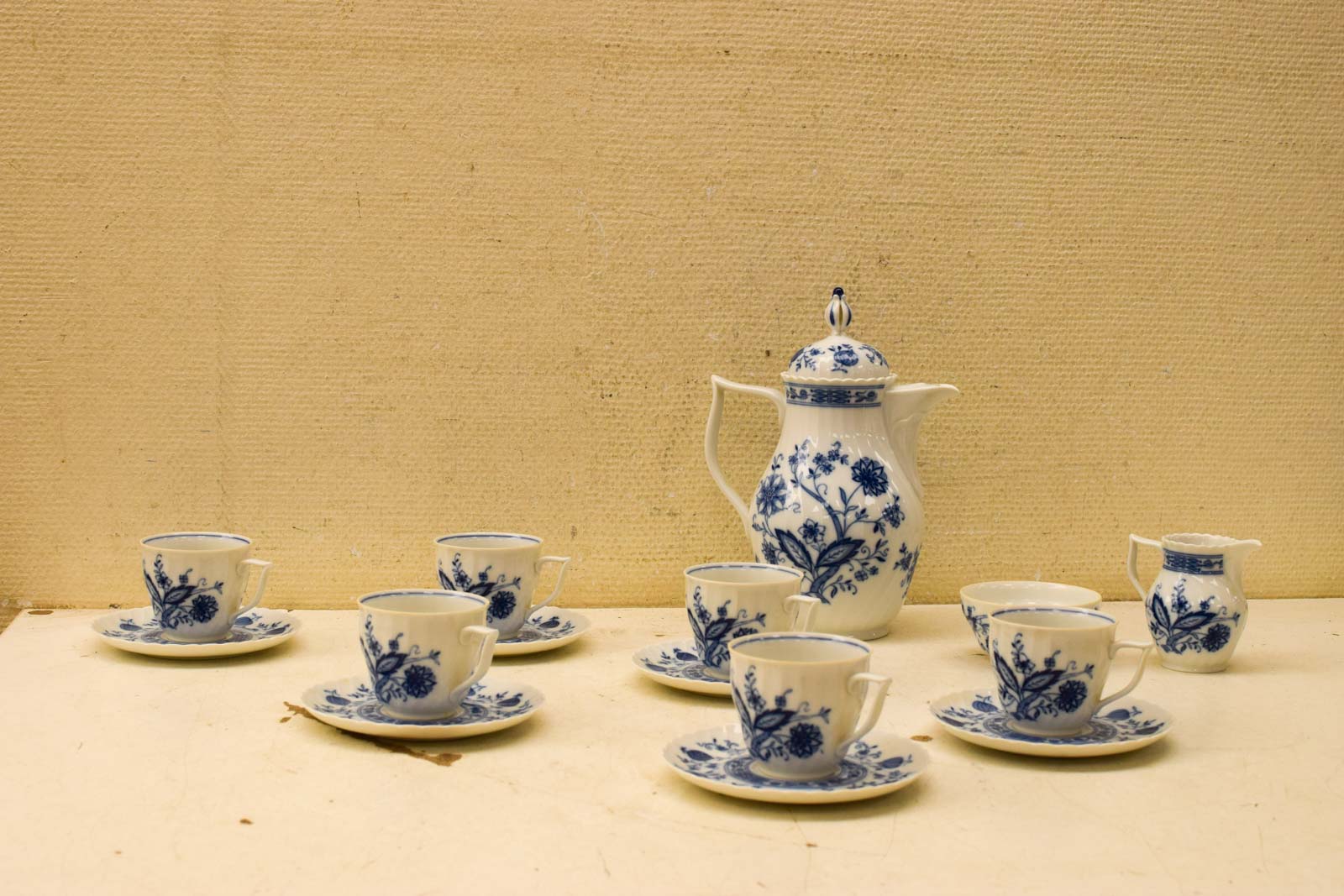Alternative view of 16 delig Royal Tettau porseleinen koffieservies  48671