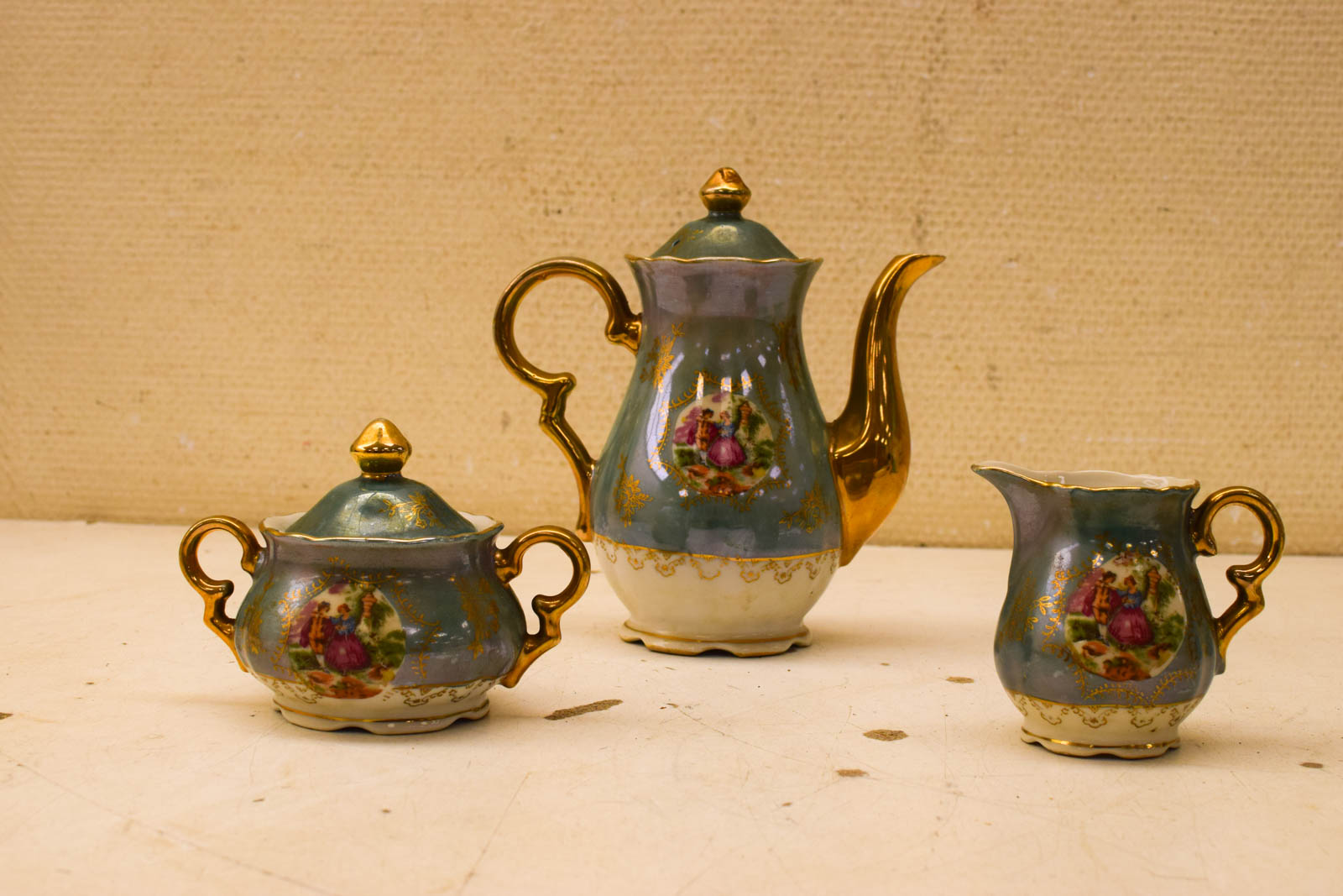 5 delig porseleinen theeservies  48717