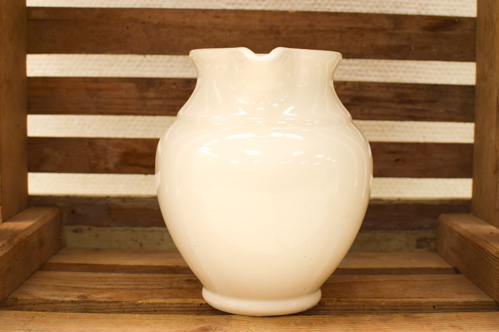 Alternative view of Porseleinen kan  48723