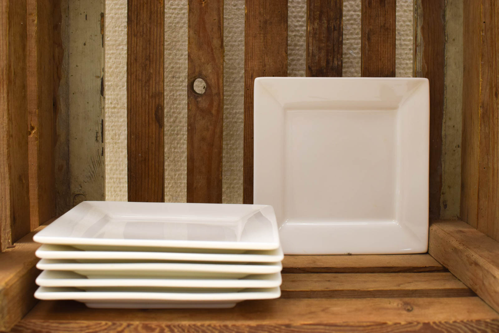 6 stuks Porseleinen vierkante borden  48735