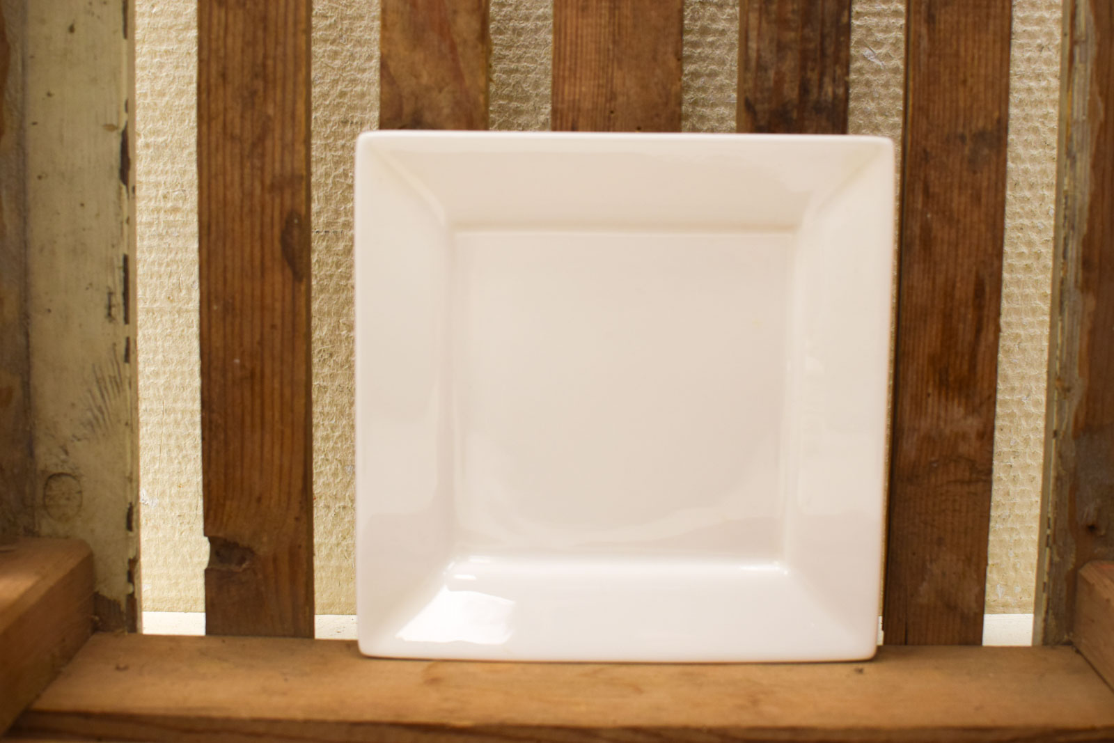 Alternative view of 6 stuks Porseleinen vierkante borden  48735