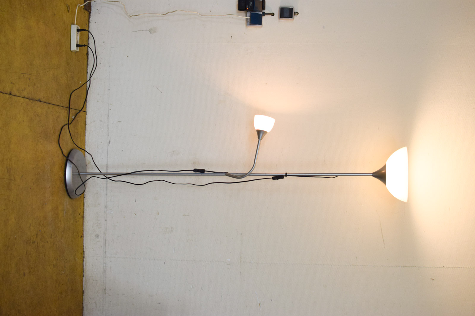 Alternative view of Vloerlamp met leeslamp 48749