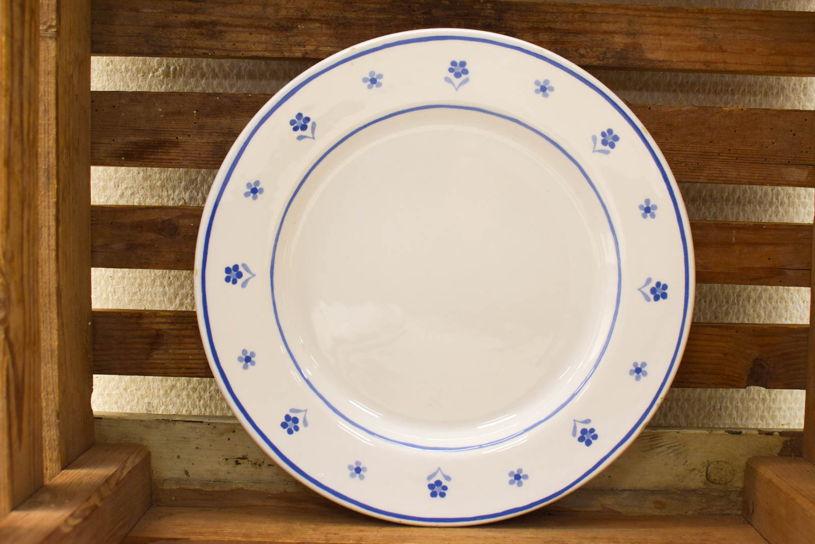 Alternative view of 4 stuks porseleinen borden  48752