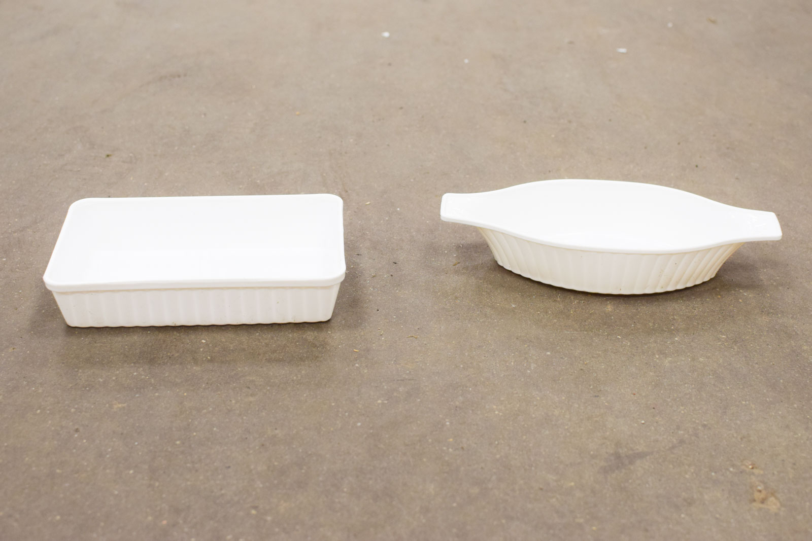 Alternative view of 6 stuks witte plastic bakjes  48828