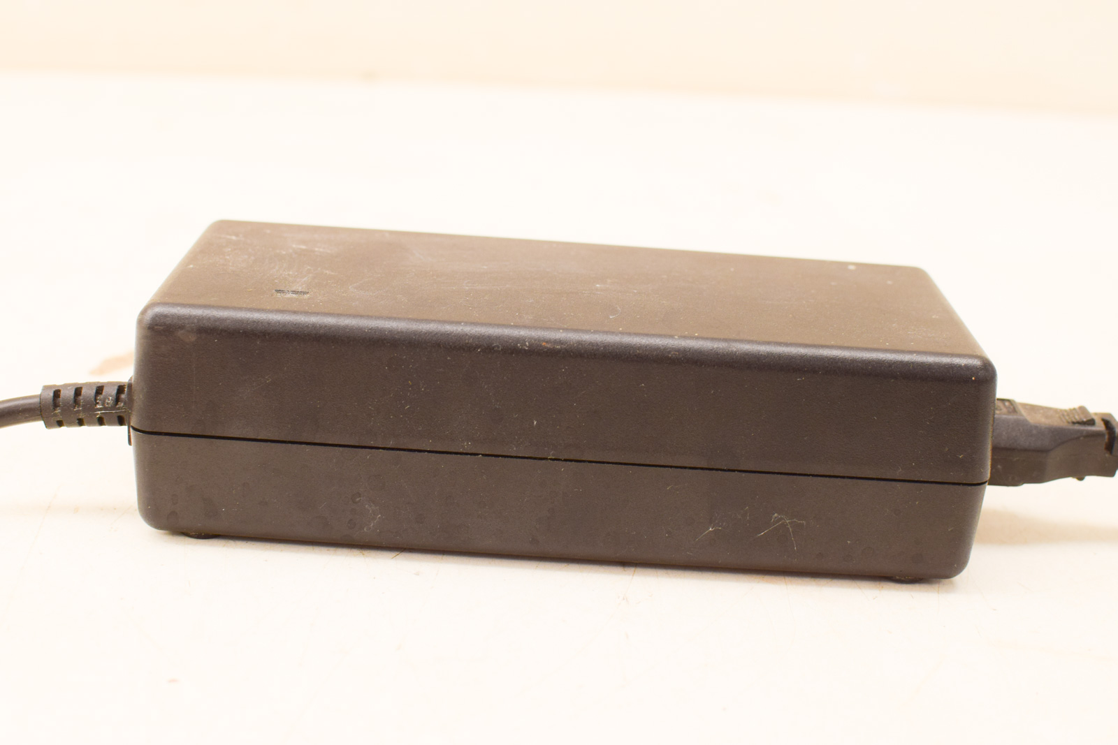 Sans li-on battery charger  48842