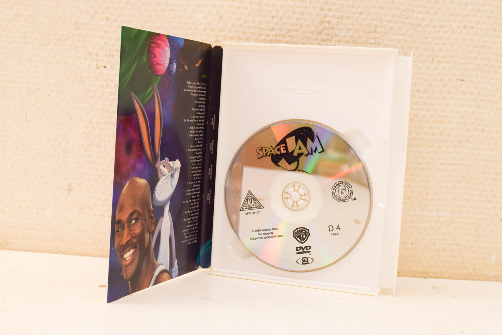 Alternative view of 1 DVD Space Jam  48877