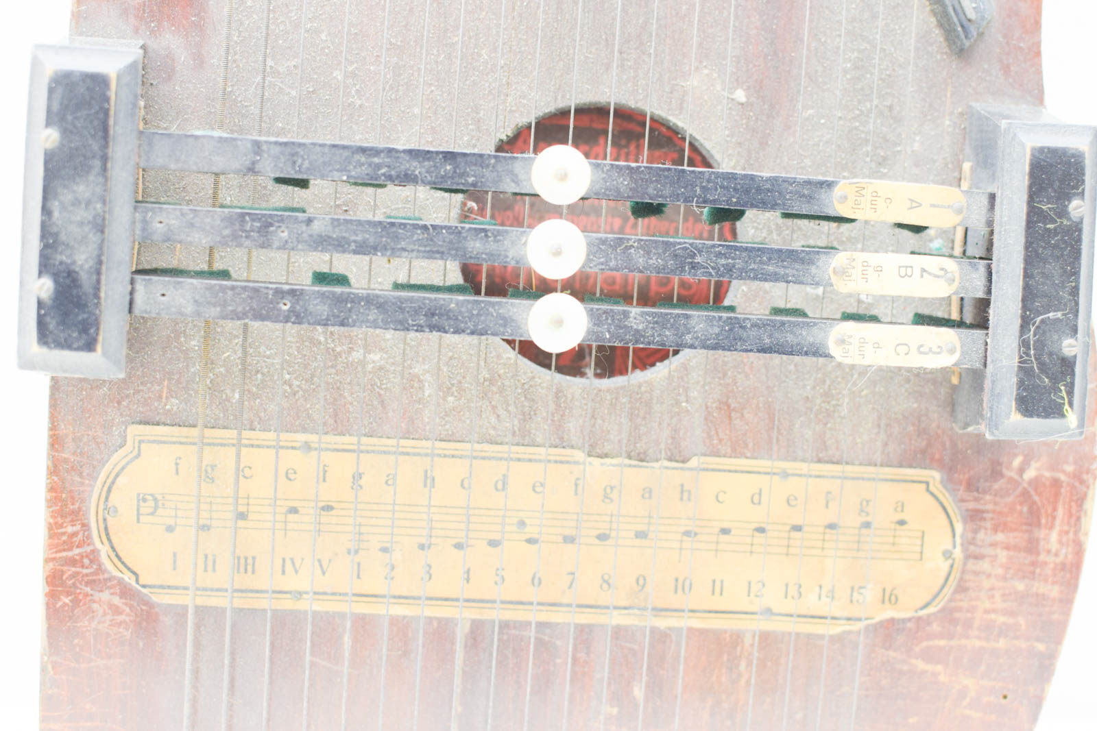 Alternative view of Vintage Autoharp 48901