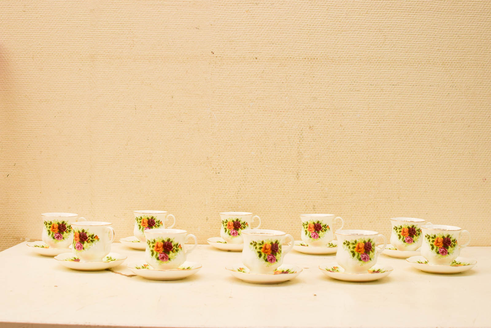 20 delig Pink Roses porseleinen kop en schoteltjes  48914