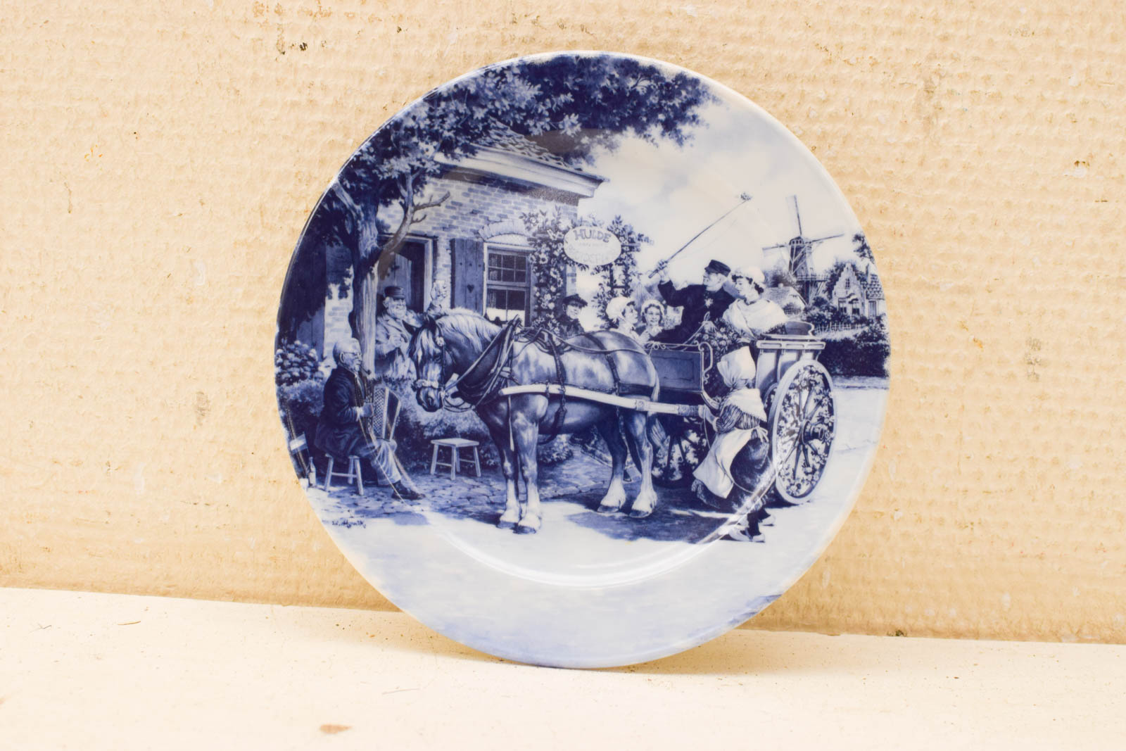 Delft Blauw porseleinen wandbord prent paard met koets 48921