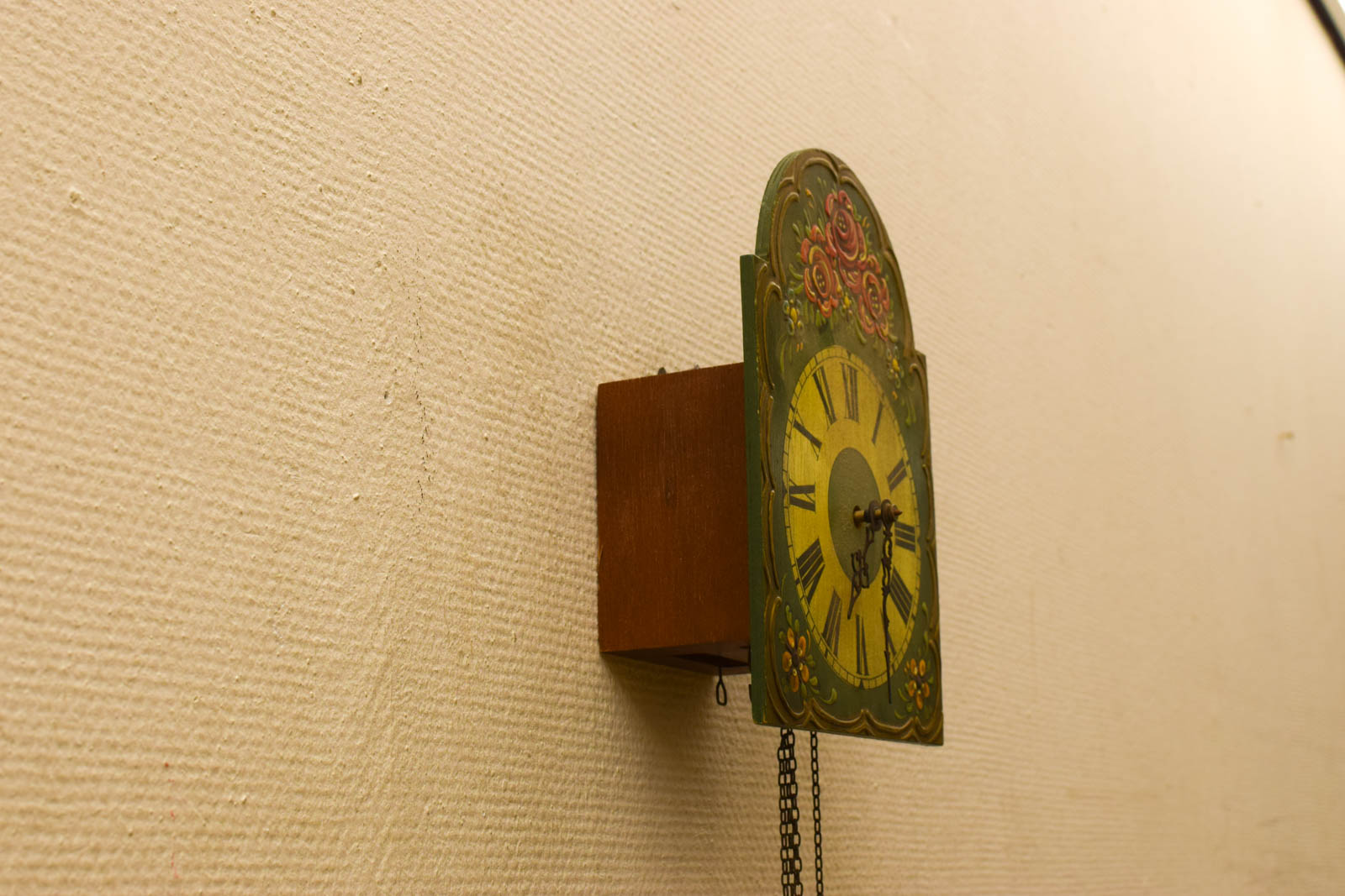 Alternative view of Houten Wandklok 48974