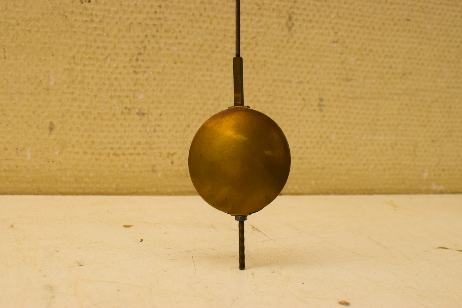 Alternative view of Slinger van een klok  48982