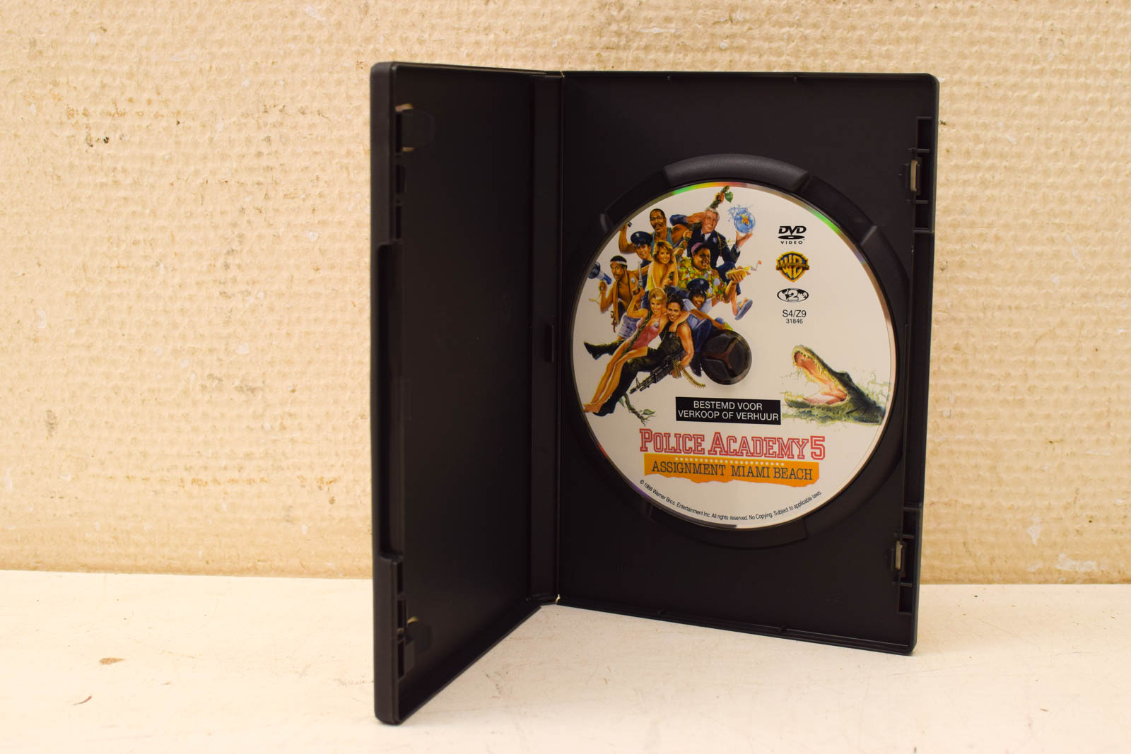 Alternative view of 1 dvd Police Academy 5   5 Assignment miami beach 48985