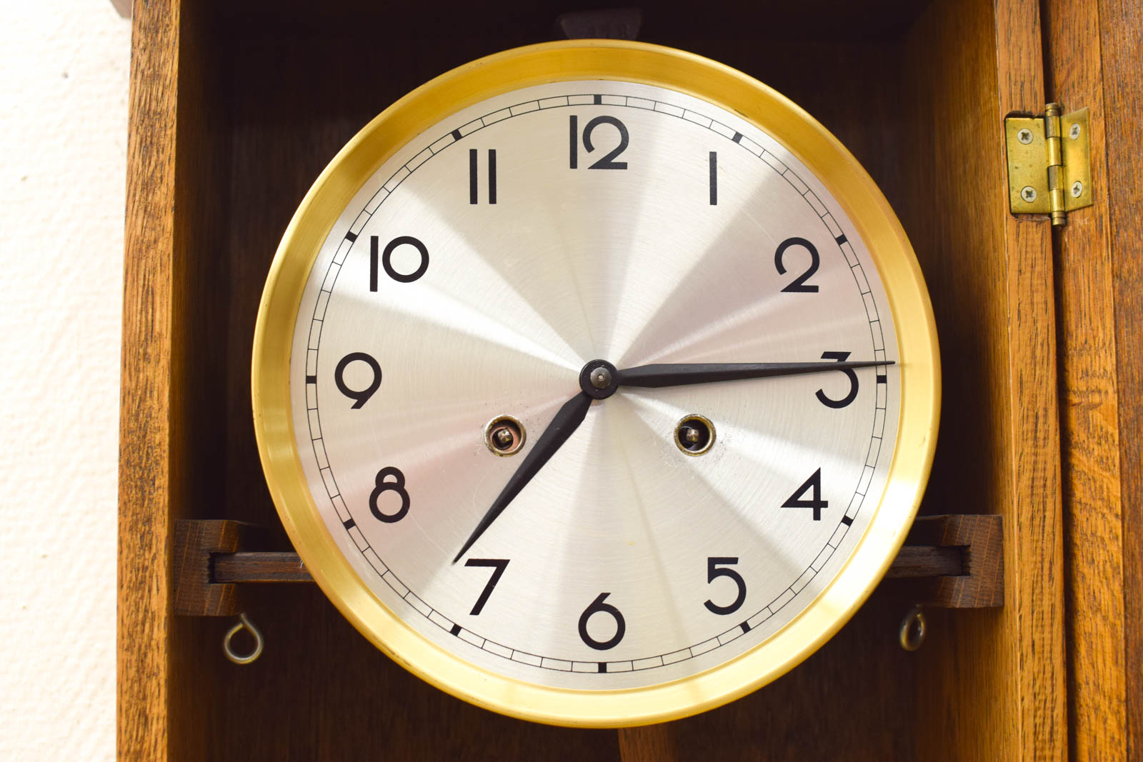 Alternative view of Houten Wandklok 48988