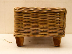 Alternative view of Rotan Hondenmand 49014