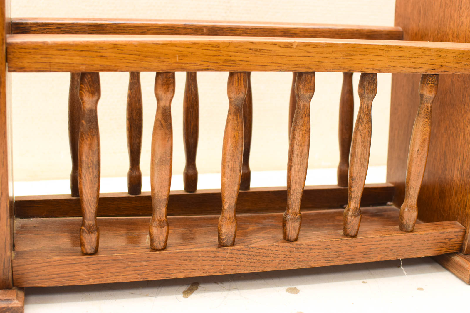 Alternative view of Lectuurbak/Krantenbak  49026