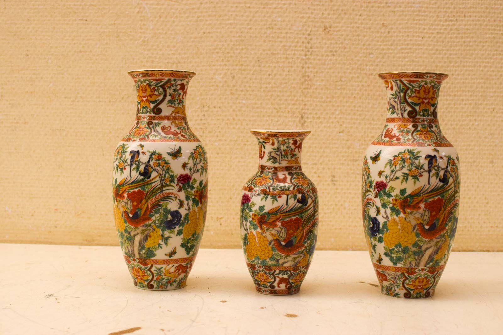 Alternative view of 3 delig Saji Porseleinen vaasjes  49037