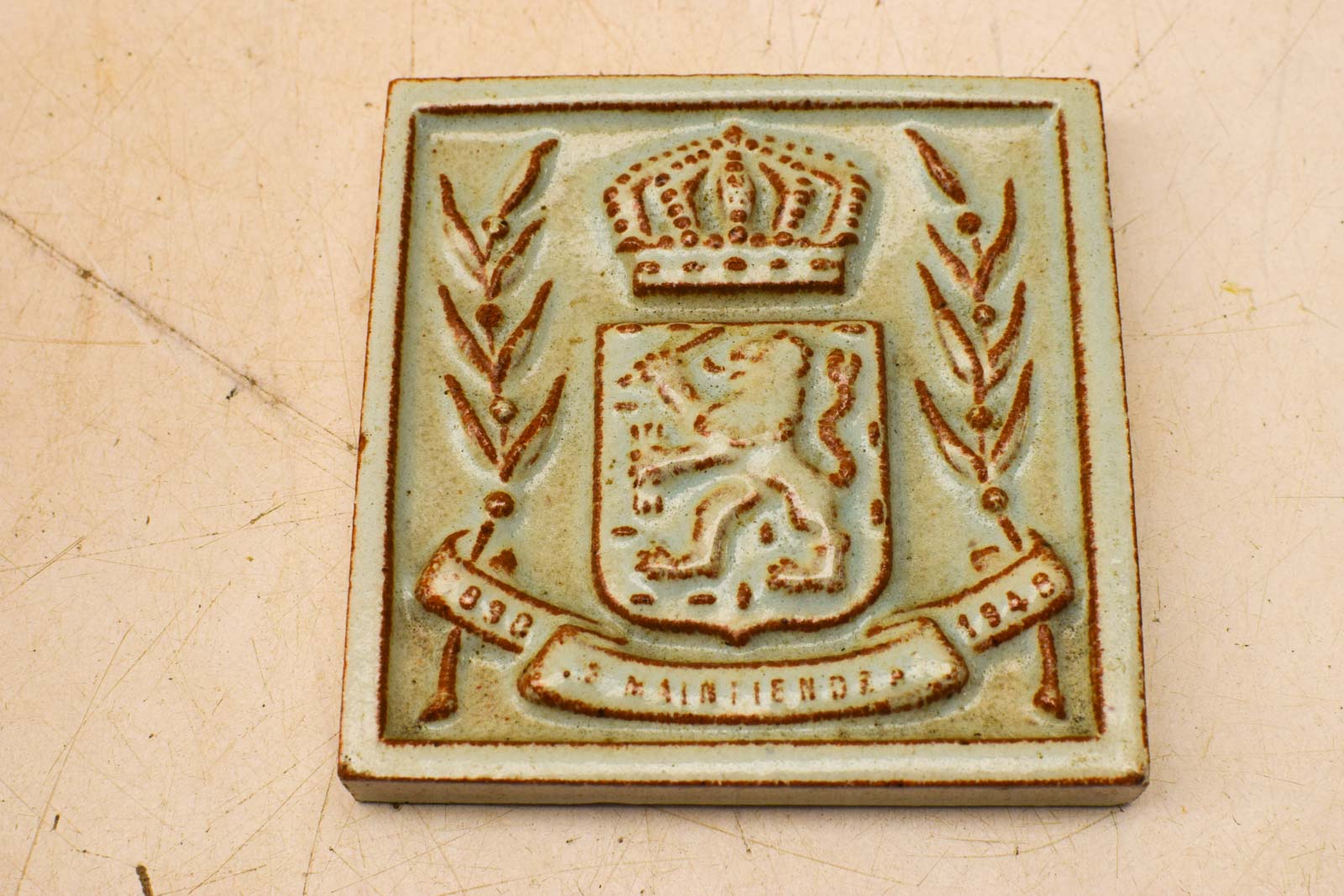 Alternative view of Wandtegel 49058