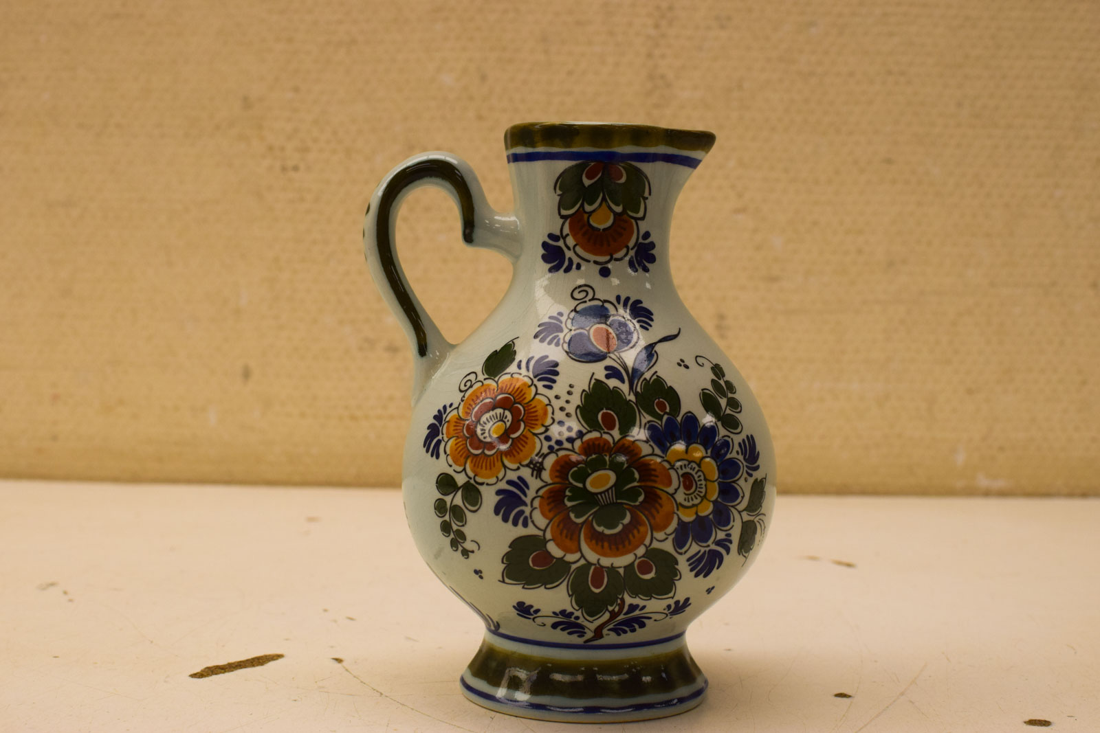 Alternative view of Delft porseleinen kan  49074