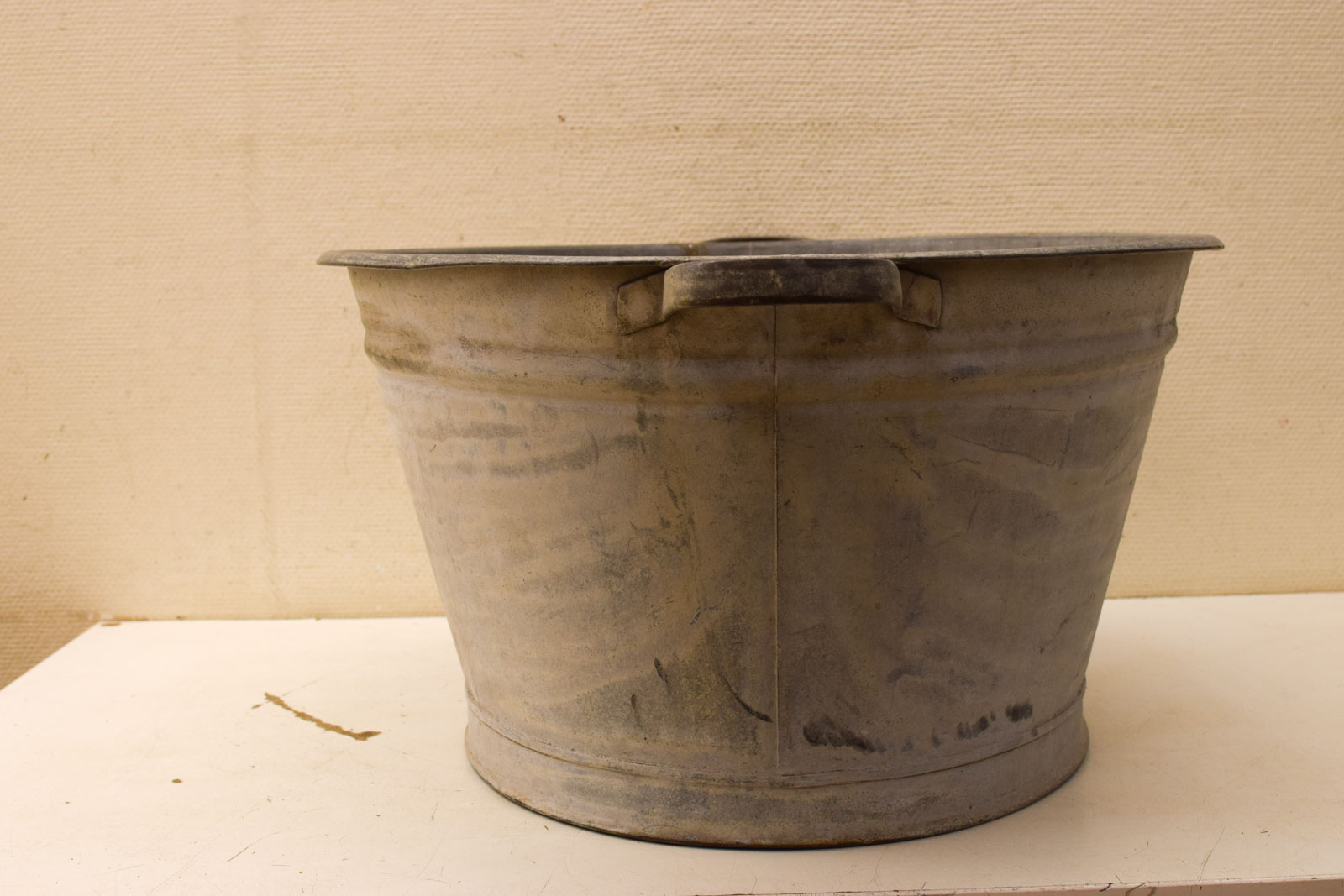 Alternative view of Zinken teil met handgrepen  49090