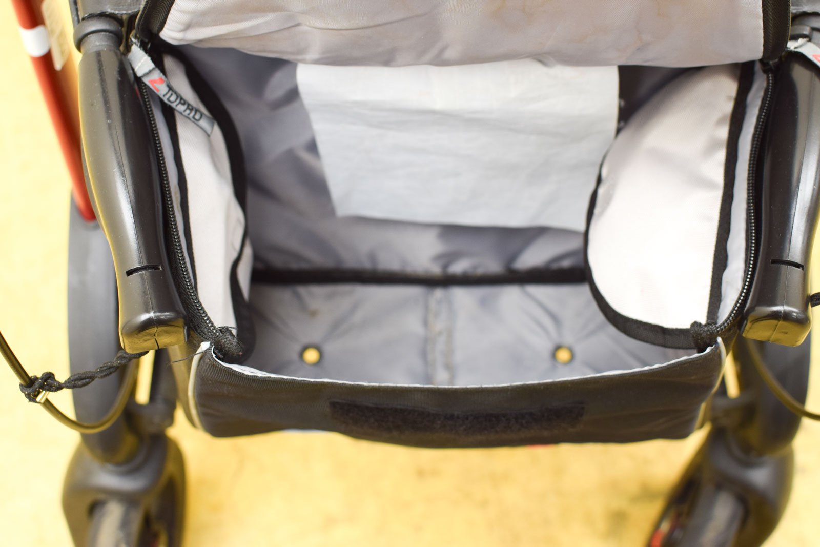 Alternative view of Topro Inklapbare rollator  49112