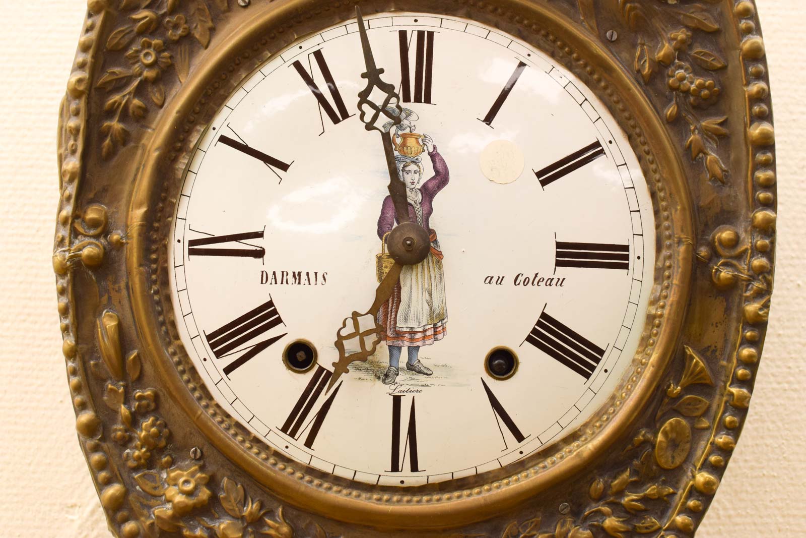 Alternative view of Damaris au couteau wandklok 49132