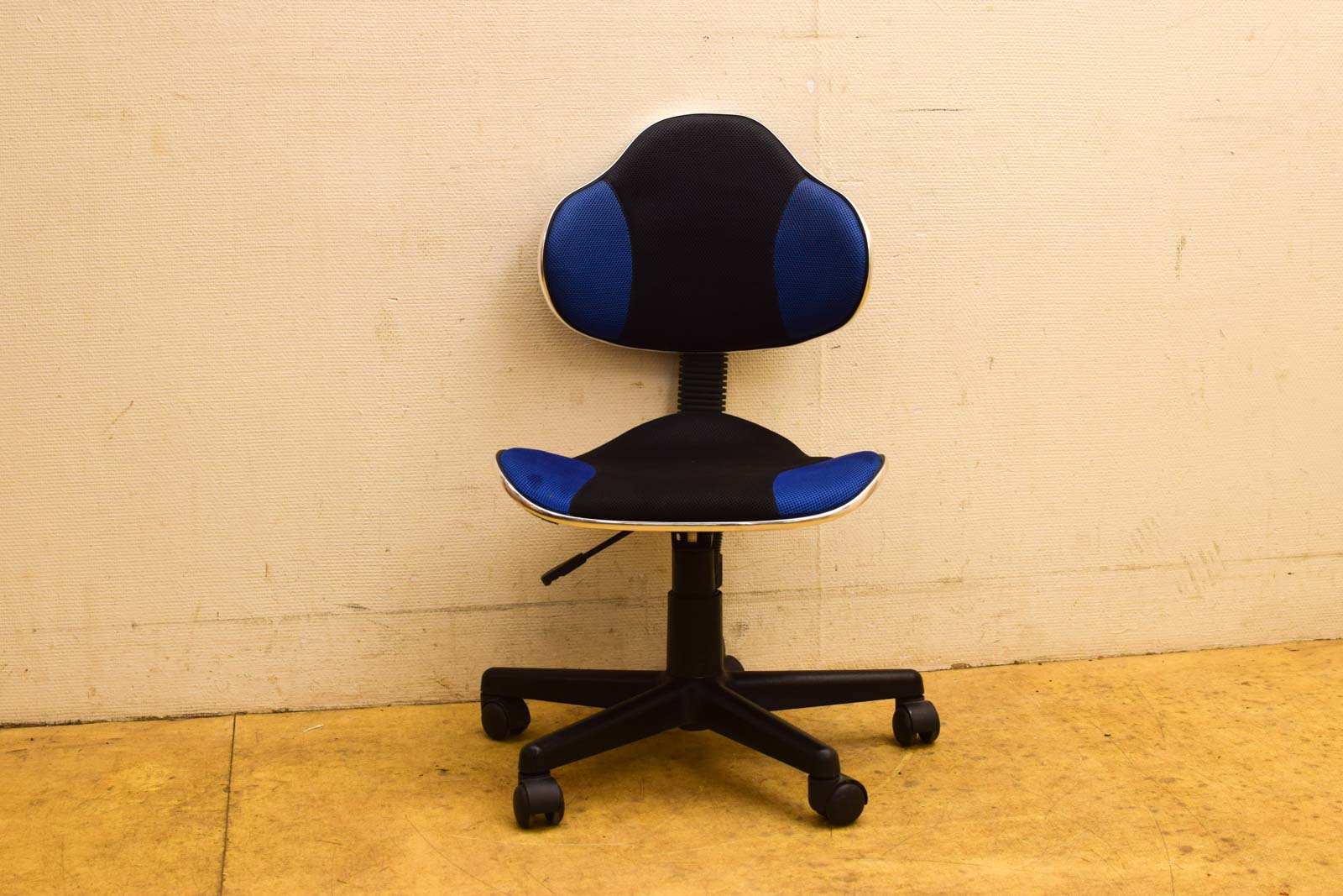 Alternative view of Bureaustoel  49143