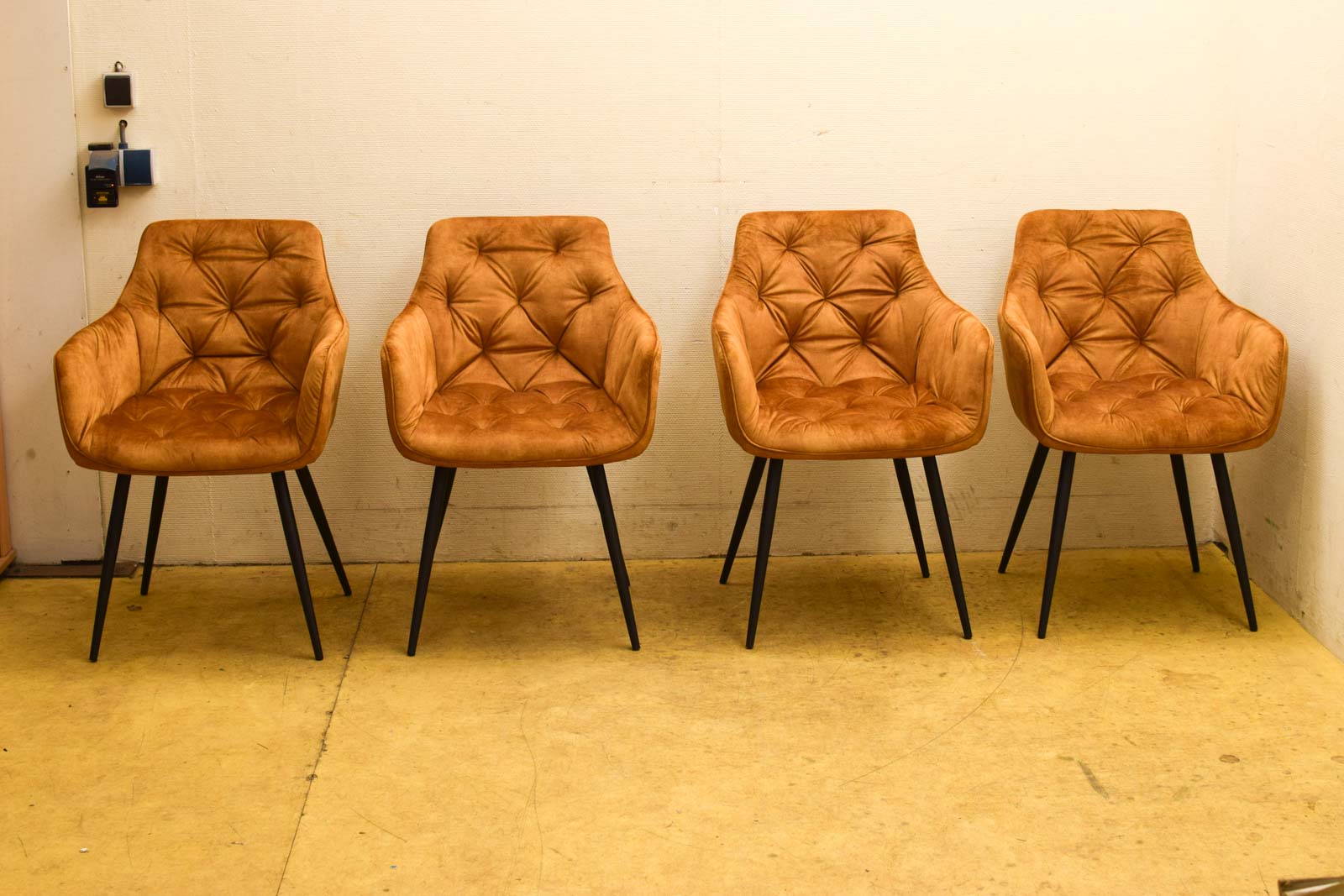 4 stuks eetkamerstoelen 49157