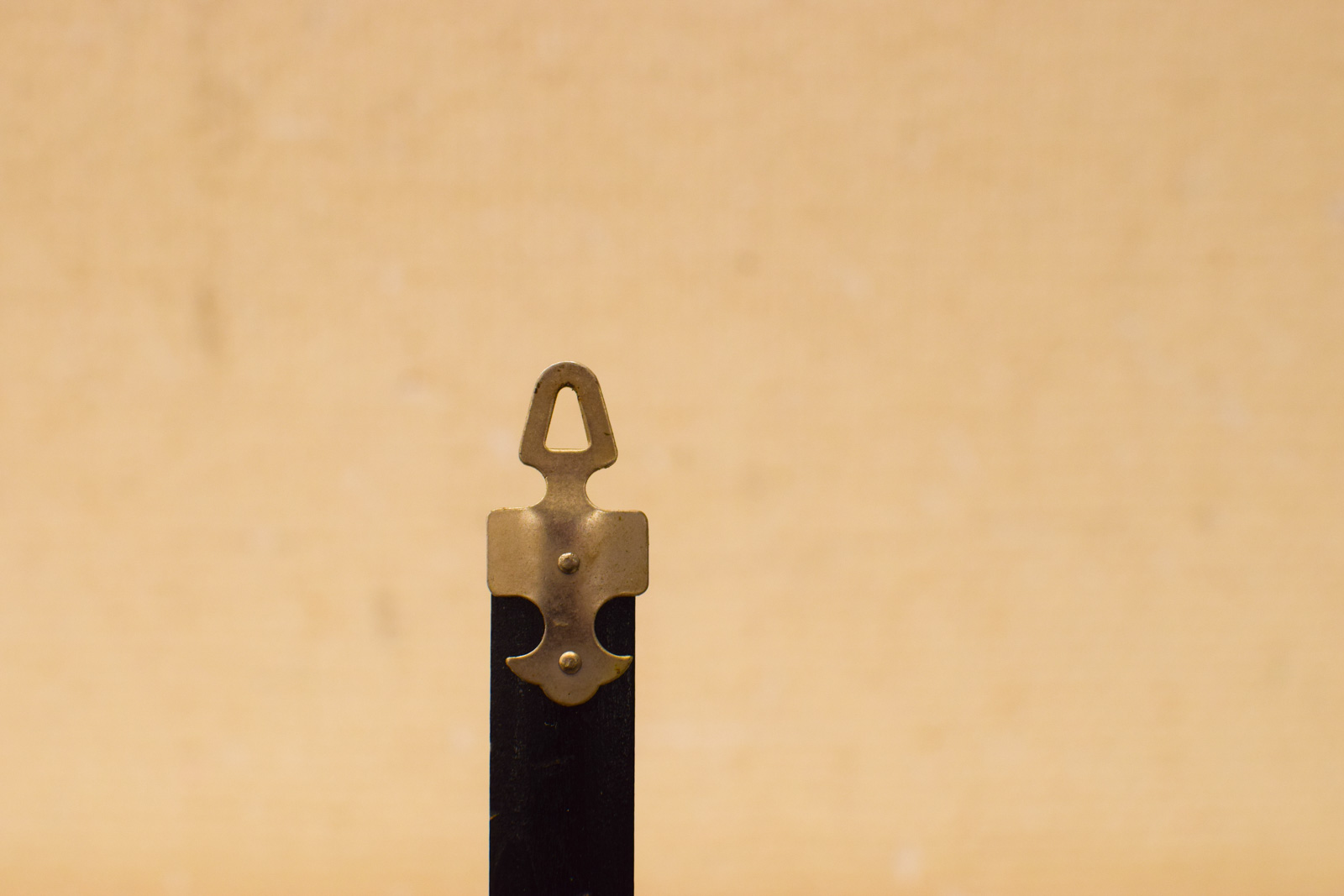 Alternative view of Slinger van een klok met oogje 49192