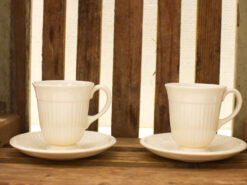 Alternative view of 4 delig Wedgwood porseleinen kop en schotel 49196
