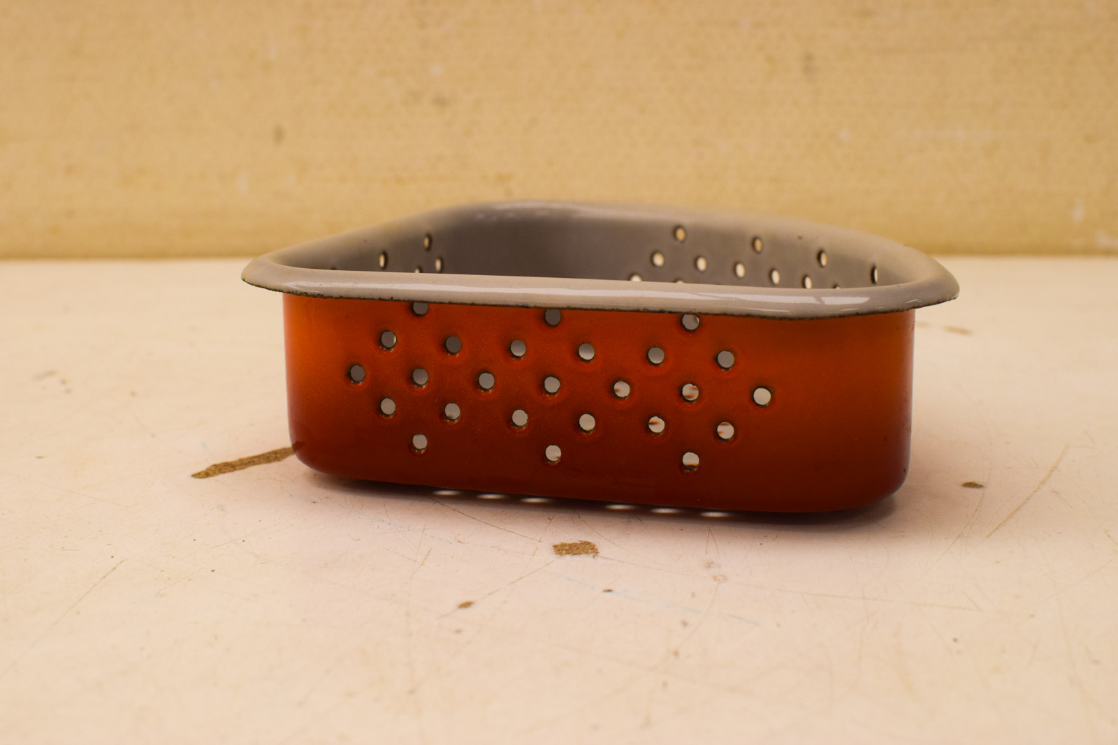 Alternative view of Emaille Gootsteenbakje  49197