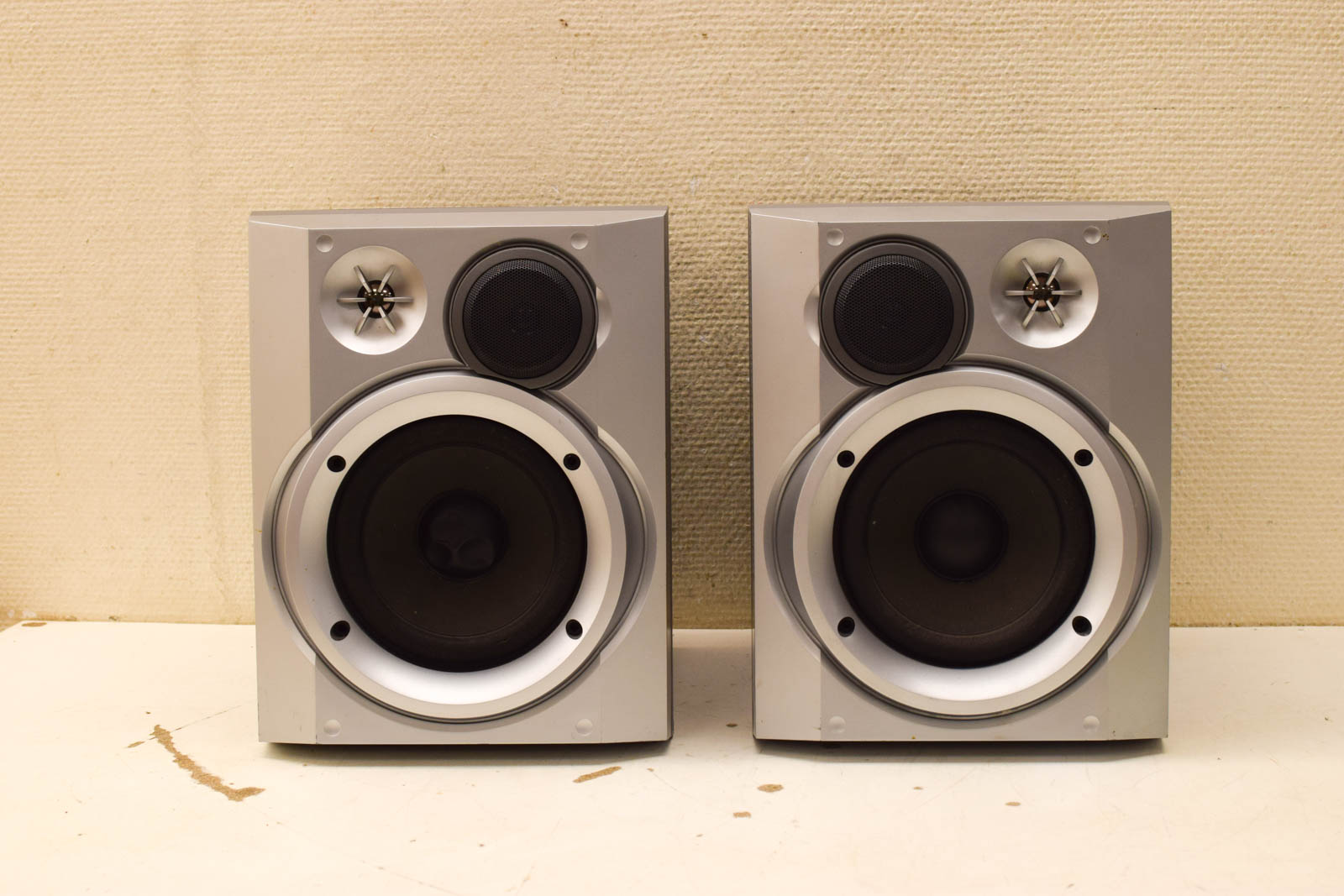 Alternative view of Philips Luidsprekers  49218