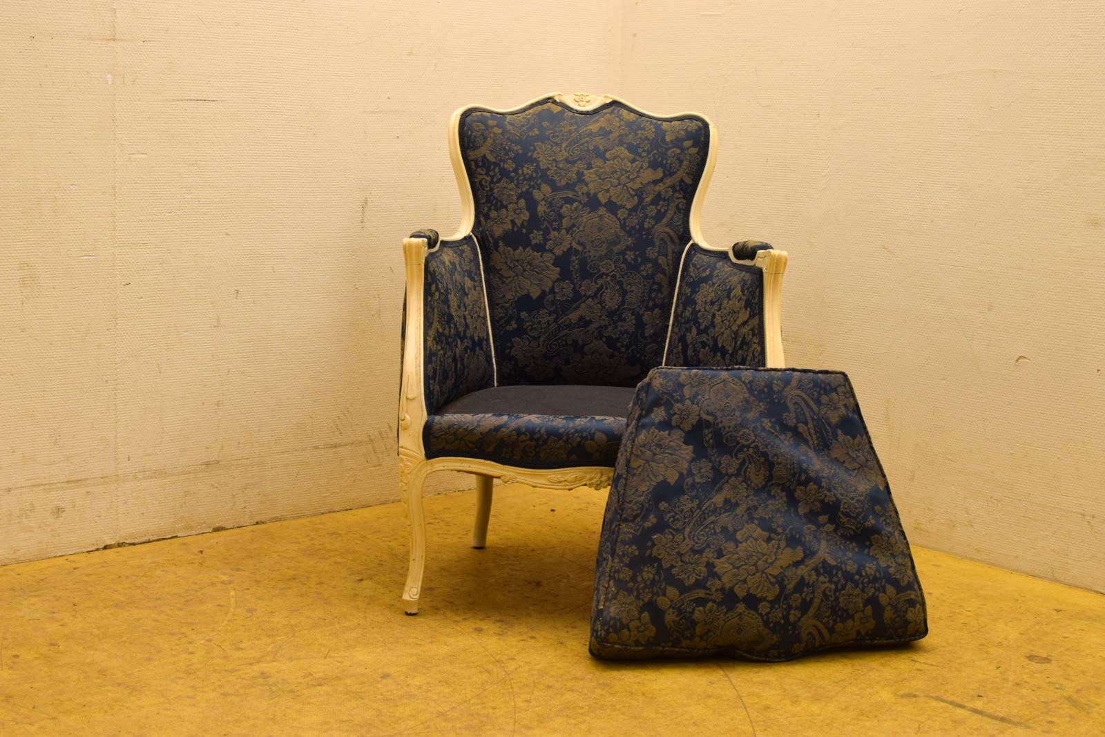 Alternative view of Fauteuil met armleuning  49284