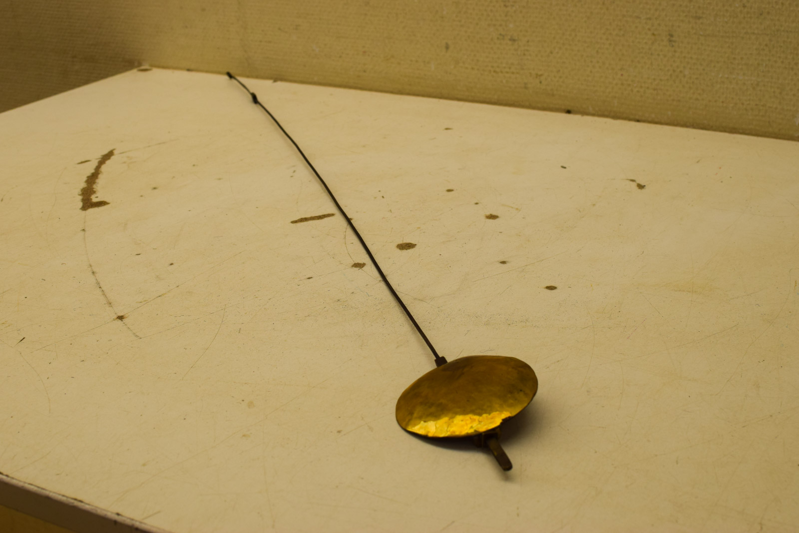 Alternative view of Slinger van een klok  49316