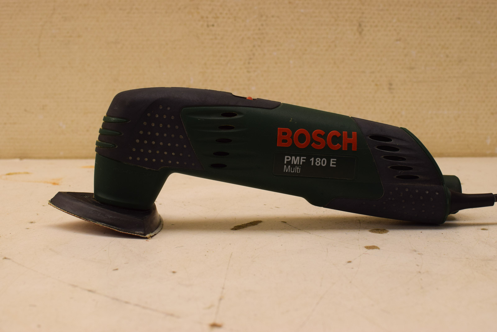 Bosch Driehoek schuurmachine 49319