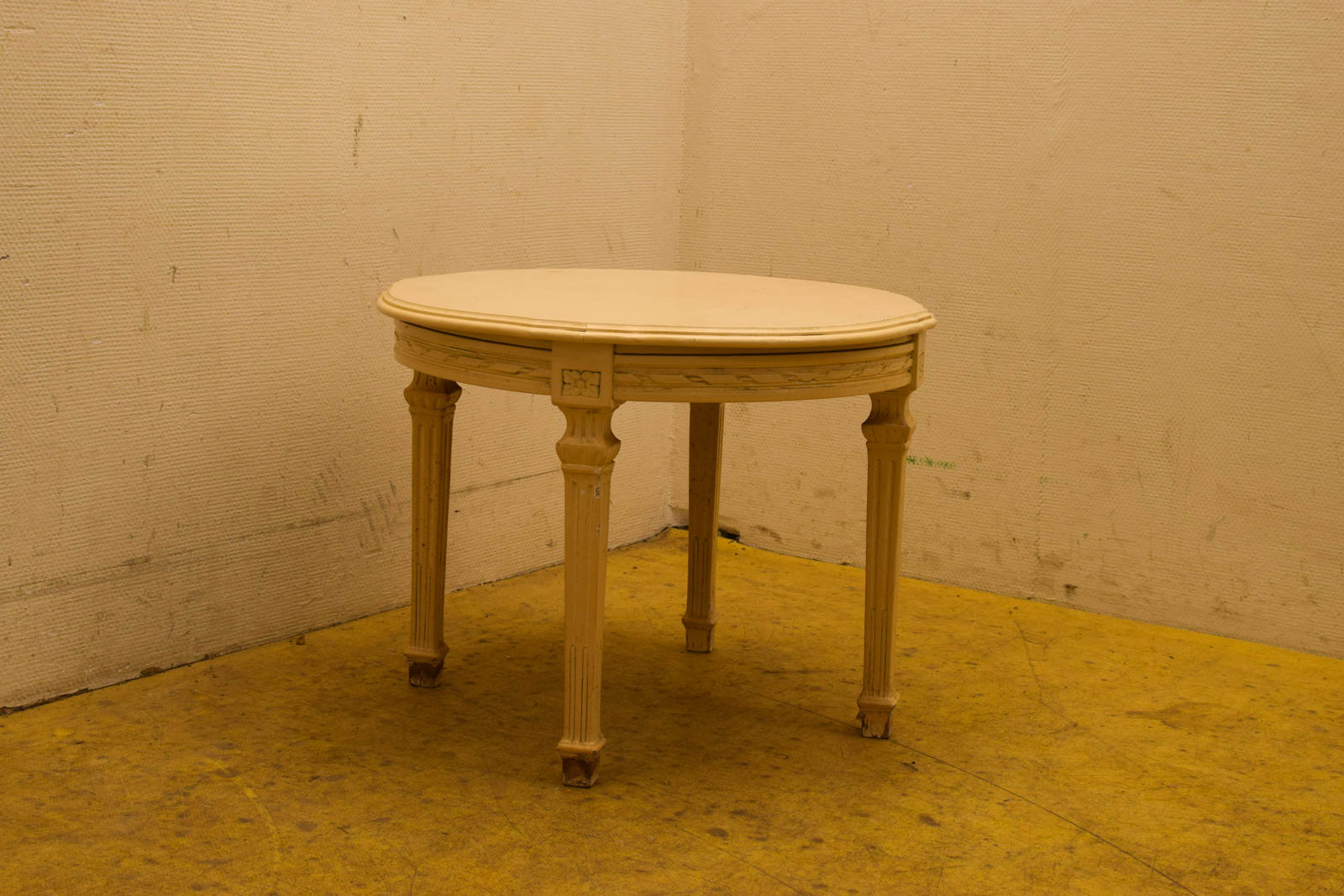 Houten ronde Salontafel 49335