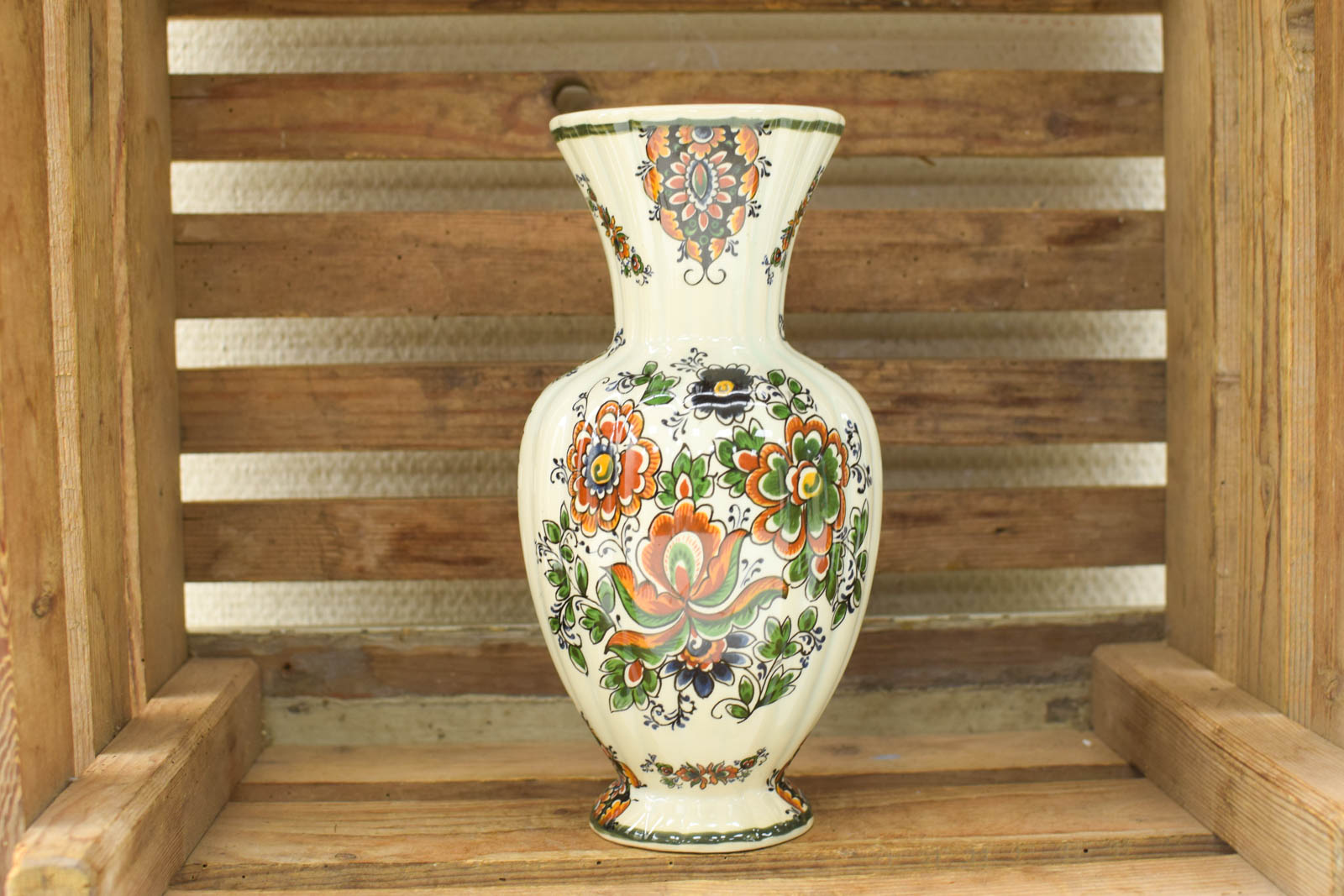 Alternative view of Porseleinen bloemenvaas  49349