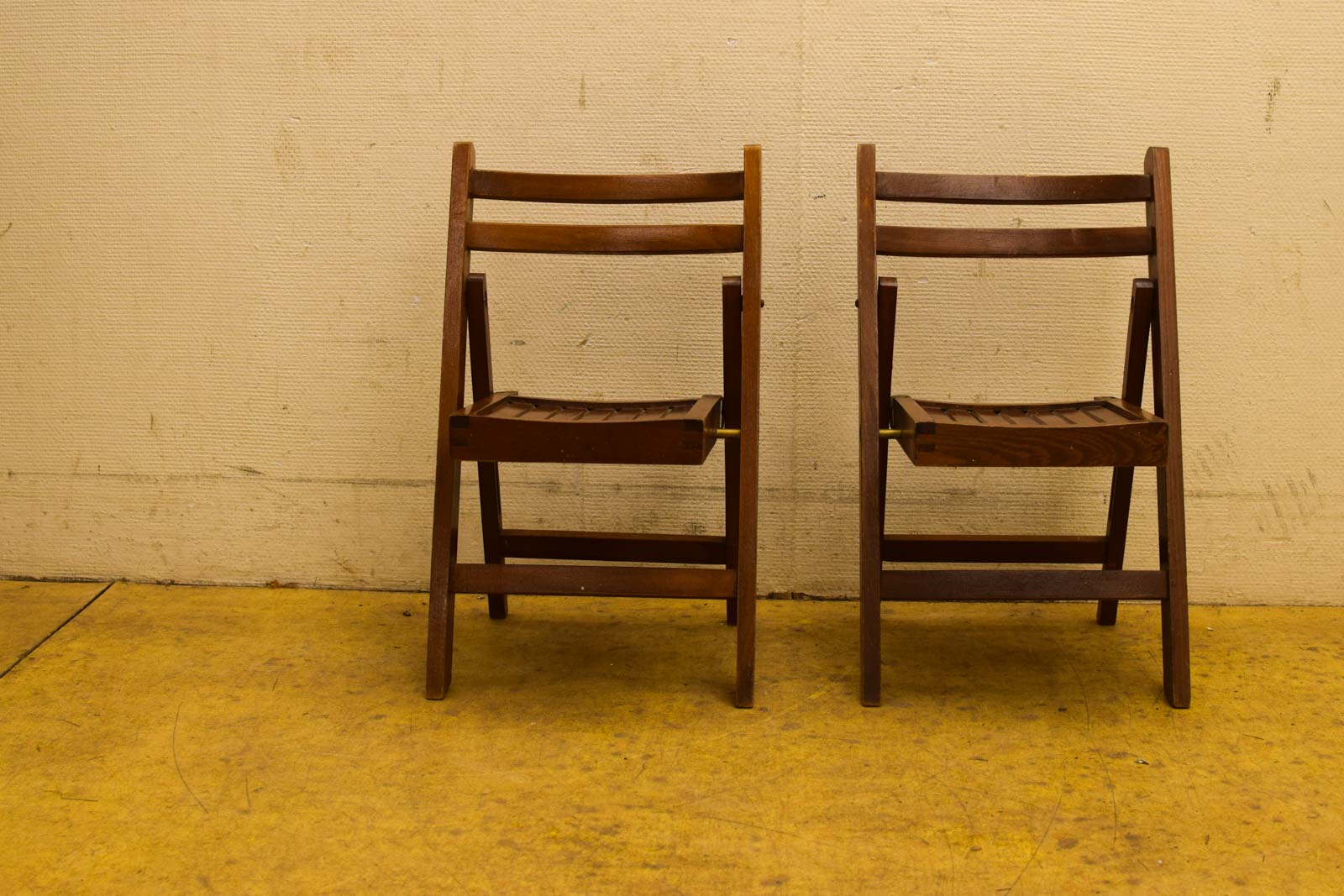 2 stuks Houten Inklapbare kinderstoeltjes  49381