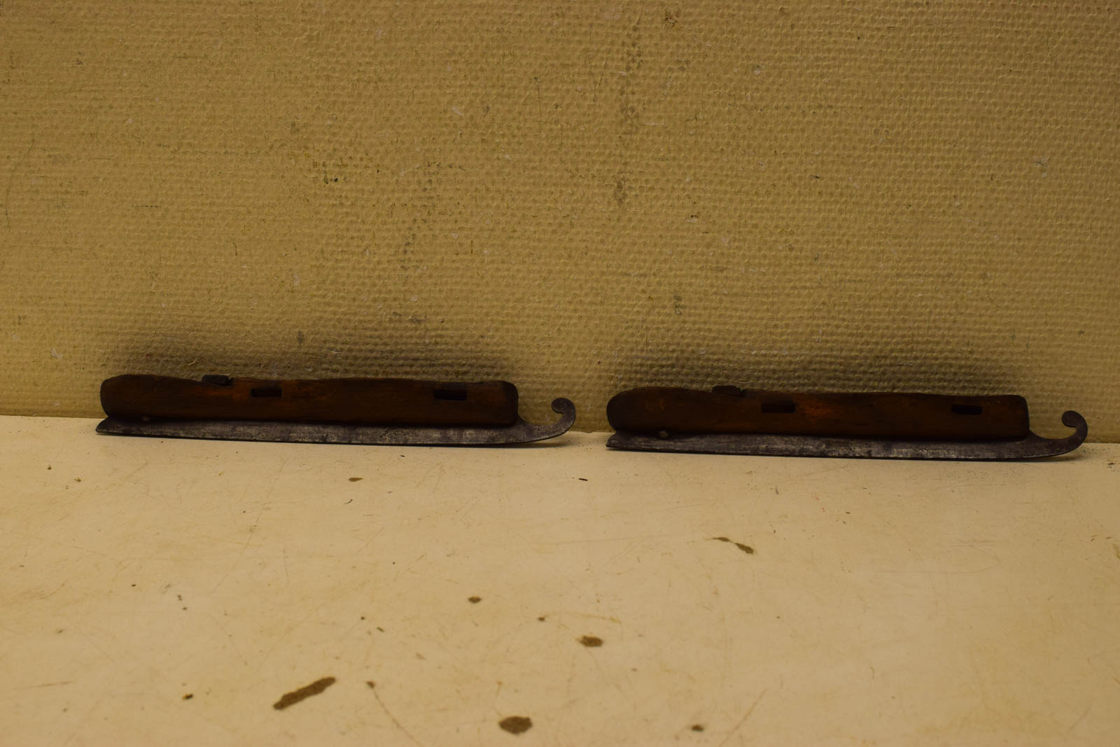 Antieke Houten houtjes  49388