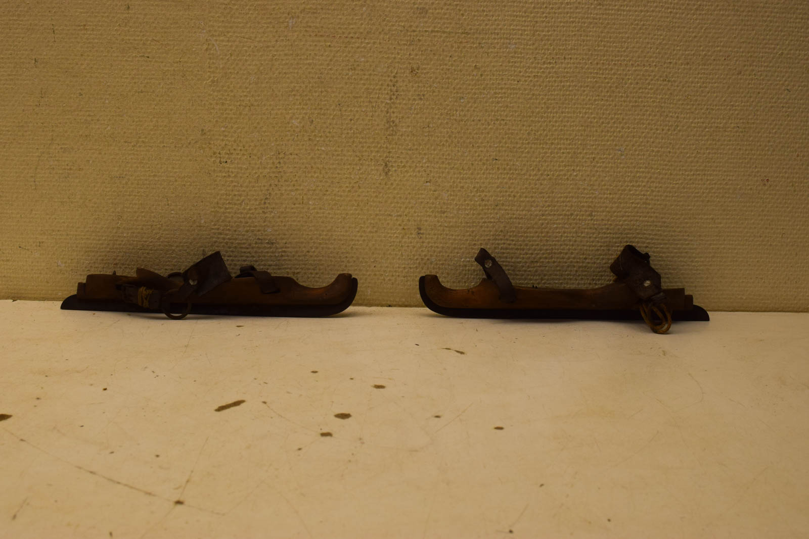 Antieke Houten Houtjes  49392