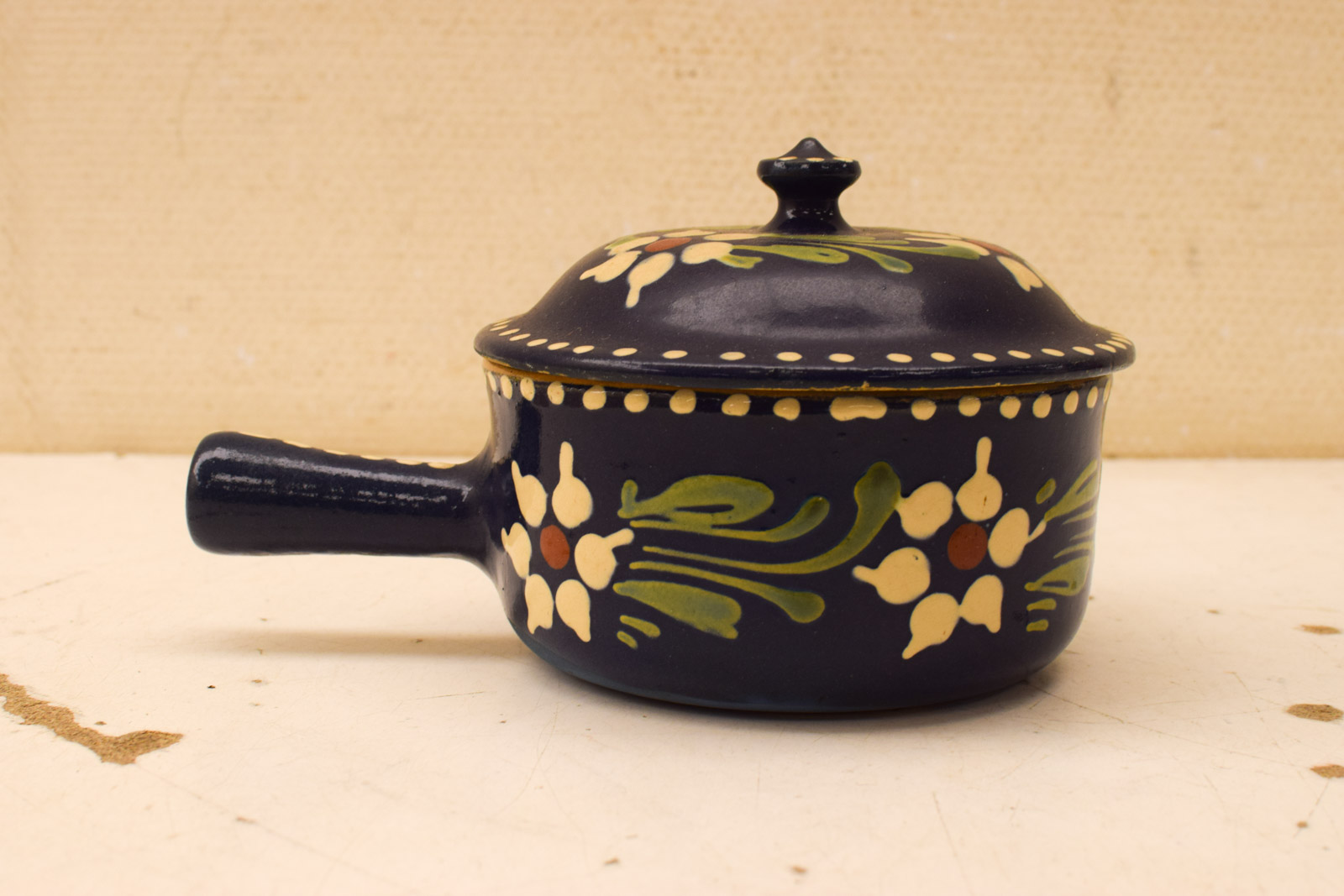 Alternative view of Vintage Soufflenheim terrine  49431