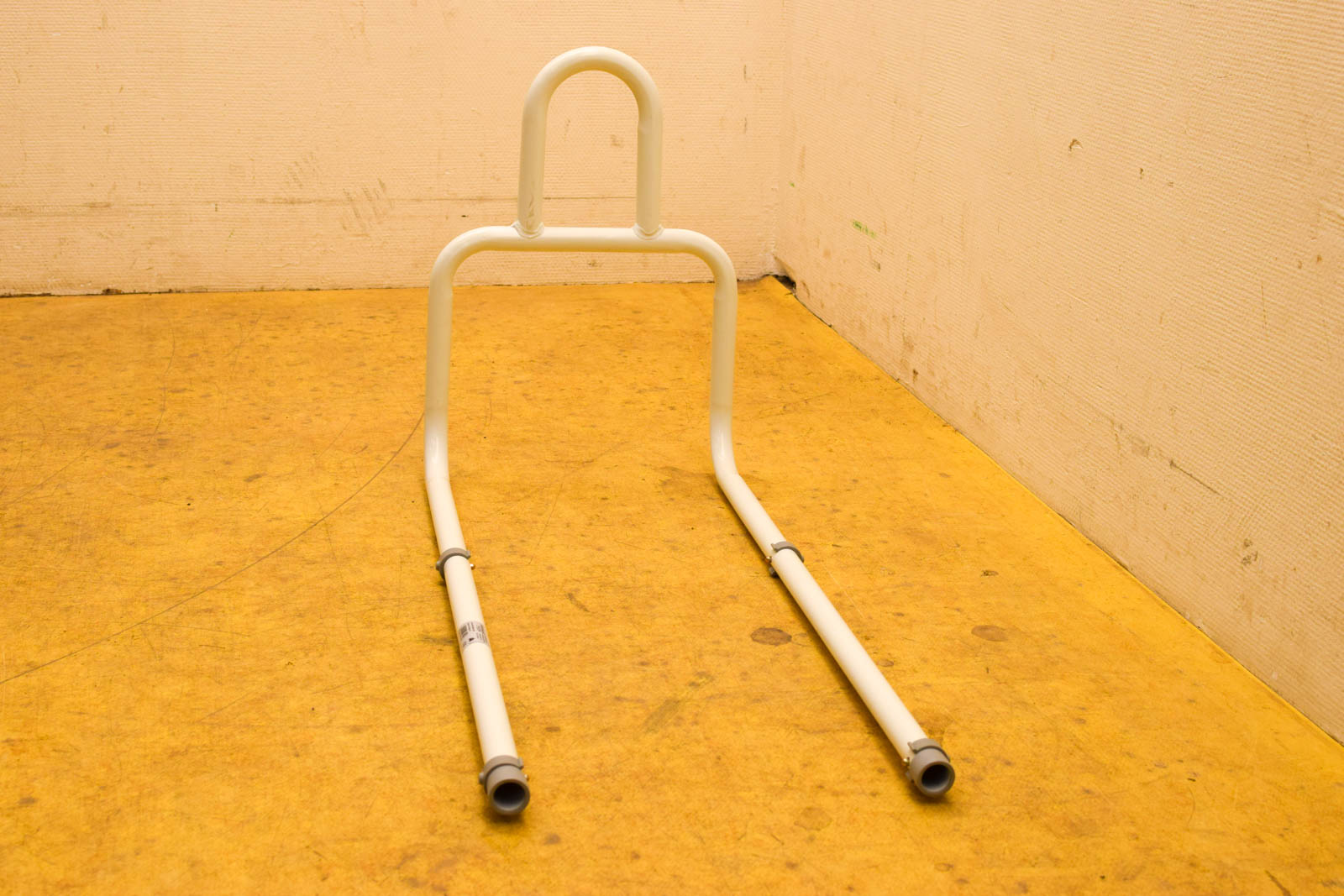 Alternative view of Bedbeugel/ bedsteun  49433