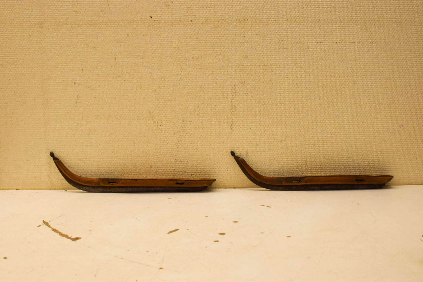 Alternative view of Antieke Houten Houtjes  49437