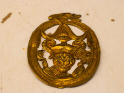 Alternative view of Ornament voor een friese staartklok 49449