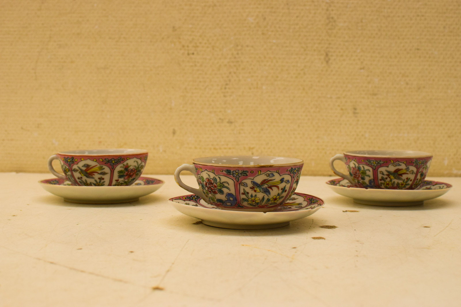 6 delig porseleinen kop en schotel  49452